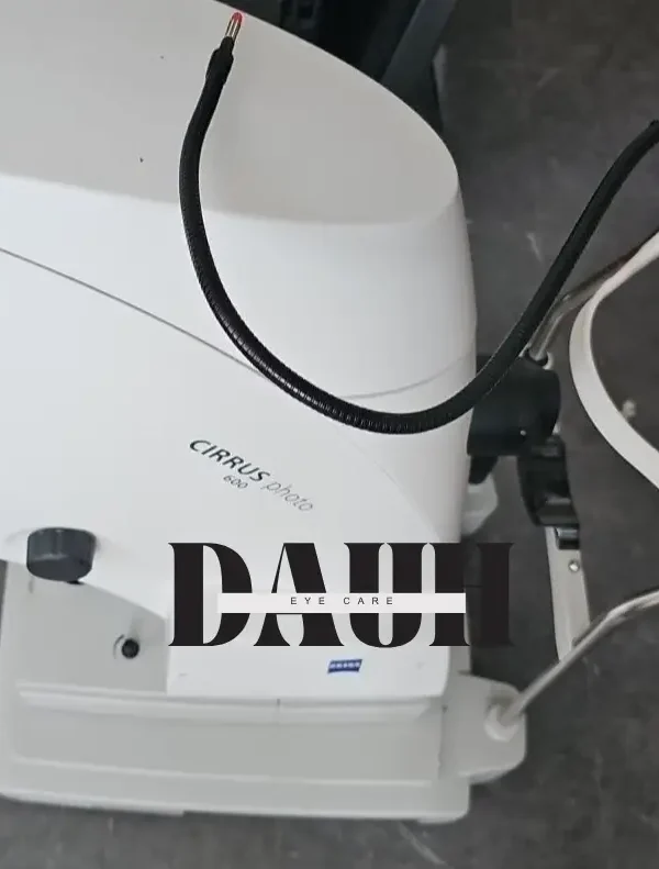 Zeiss Cirrus Photo 600