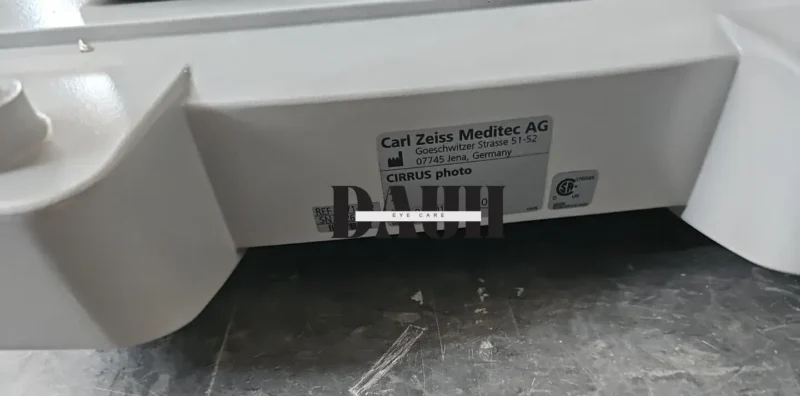 Zeiss Cirrus Photo 600
