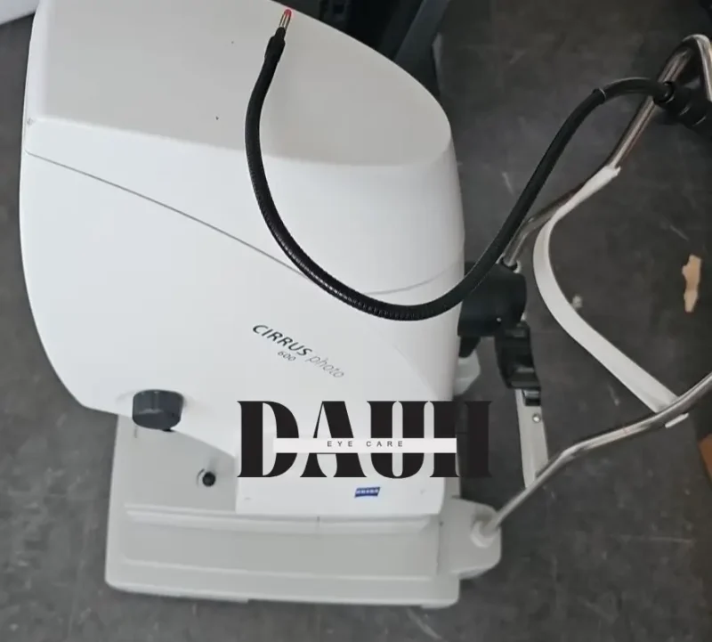 Zeiss Cirrus Photo 600
